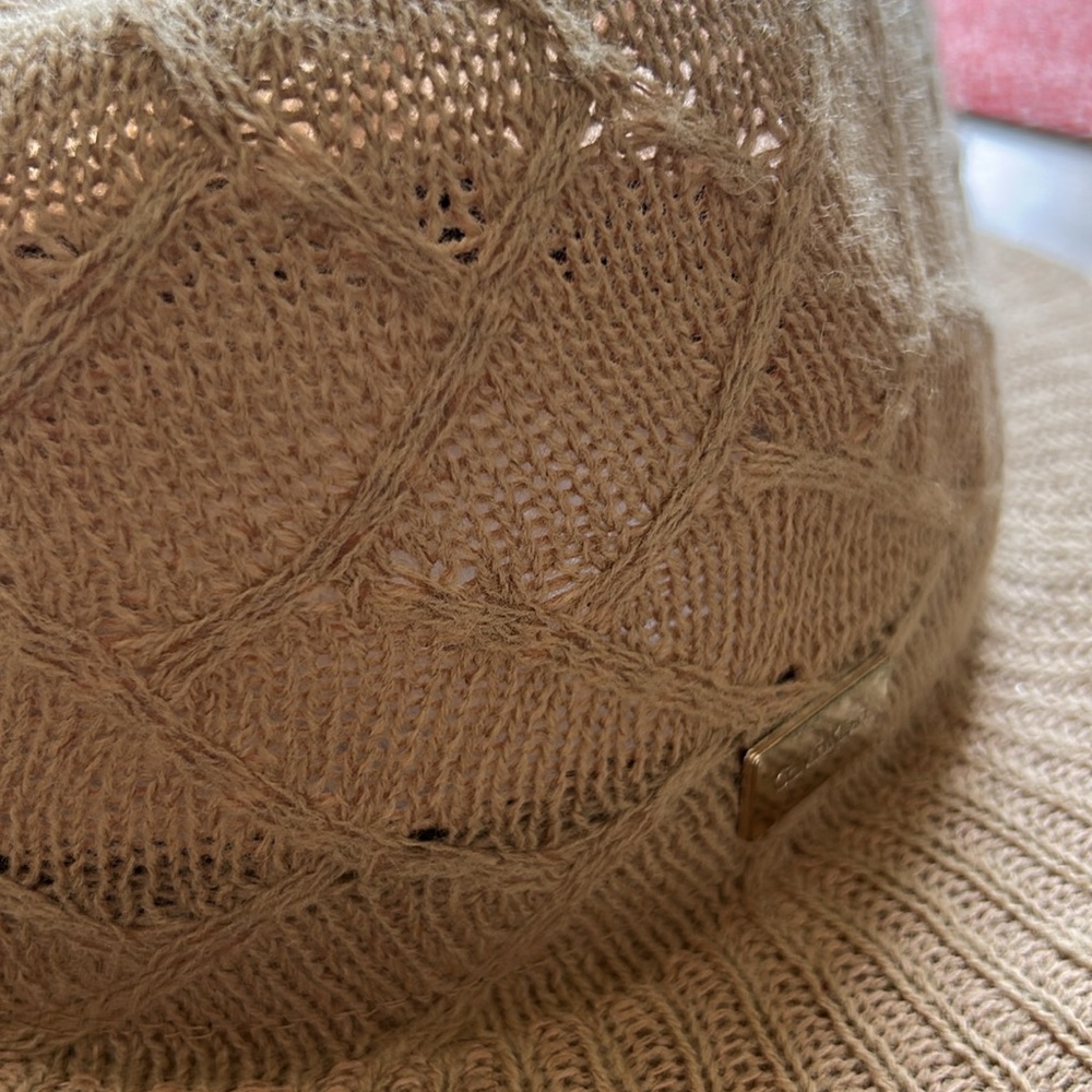 Knit Hat - Picture 5 of 9